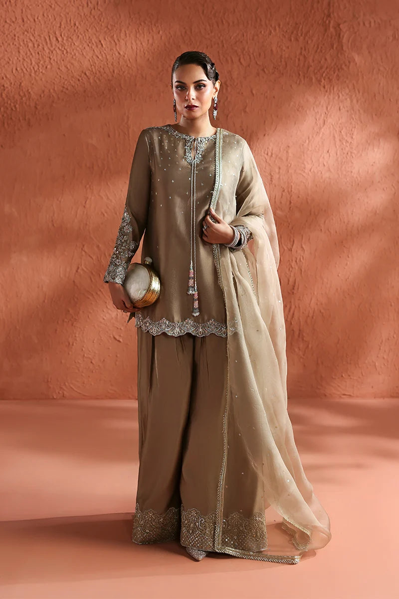 Noor-e-Zar